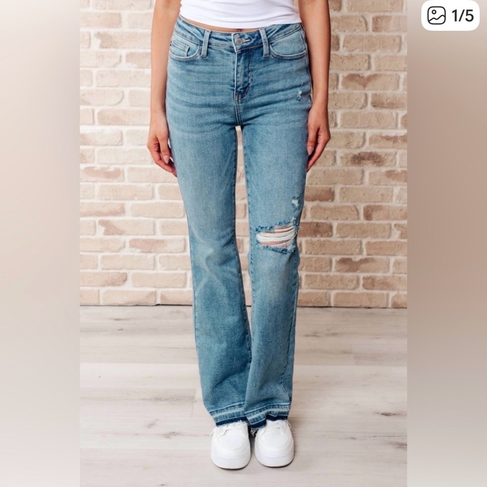 Judy‎ Blue Bootcut Fit Jeans Women's Juniors 13/31 Med Wash Distressed Mid Rise.